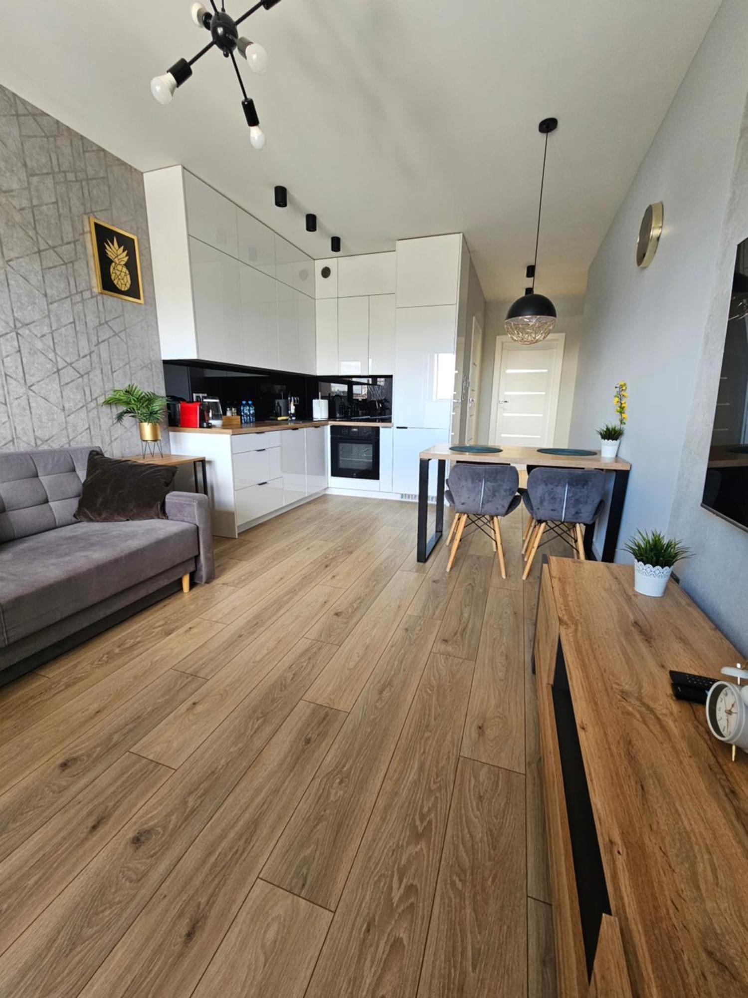 Ventus Business And Living 46 *